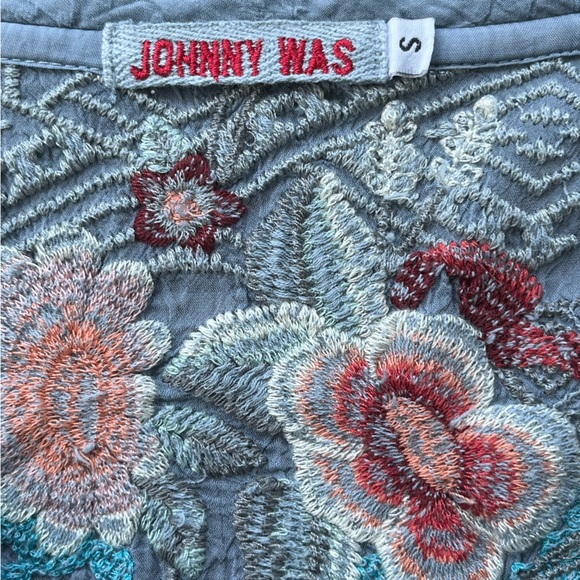 JOHNNY WAS Slate Blue FREYJA INTRICATELY EMBROIDERED FLORAL 3/4 SLEEVE BLOUSE - Picture 10 of 15